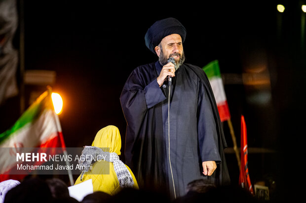 سومین شب اجتماع سوگواران شهادت امام خامنه‌ای در قزوین