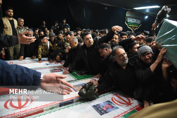 تشییع پیکر مطهر ۸ شهید اقتدار ایران اسلامی در مشهد