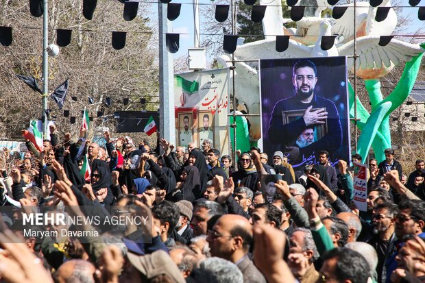 مراسم تشییع و خاکسپاری شهید «مصطفی نکویی» در اسفراین