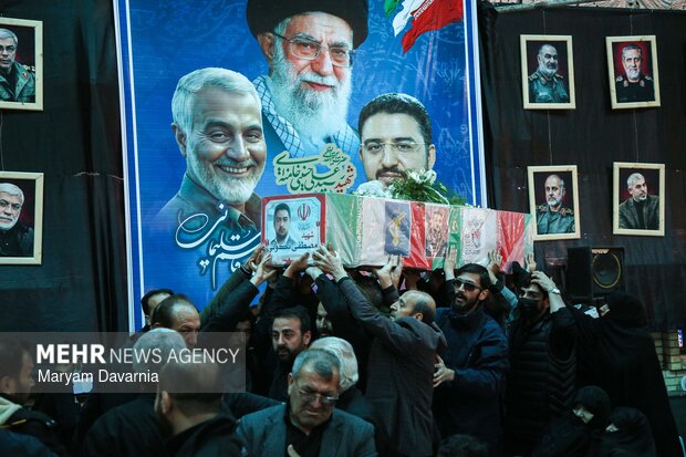 از سنگر مسجد تا بیت رهبری؛ روایت محافظی که خود را «جانفدا» میدانست