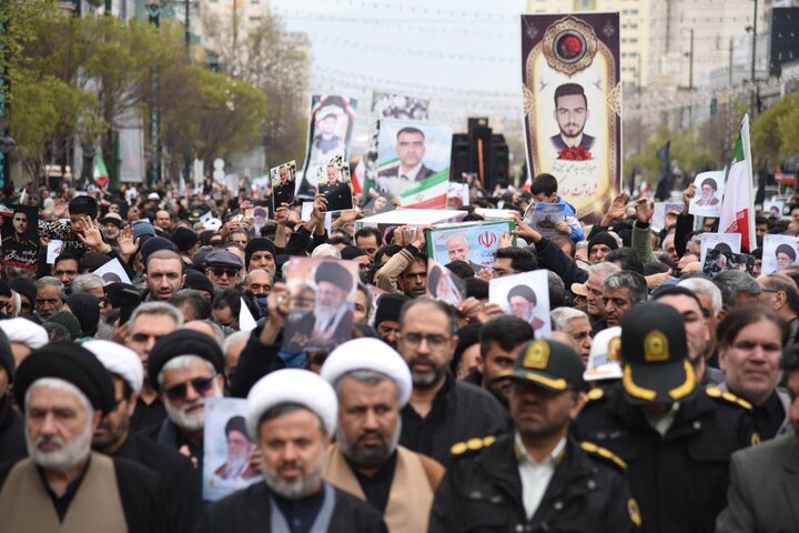 پیکر مطهر سرگرد «علی اکبر شهپری» در چناران تشییع شد