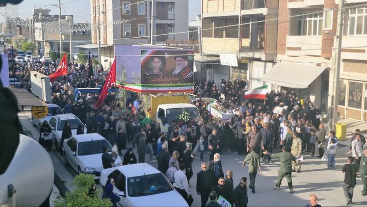 پیکر مطهر شهید «محمدرضا تمدن فر» در دیلم تشییع شد