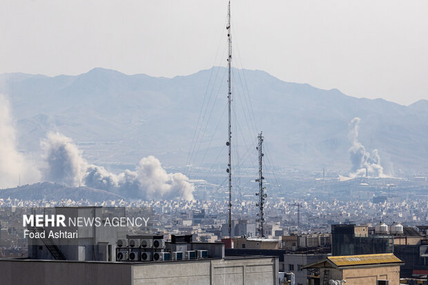 حمله هوایی صهیونی- آمریکایی به تهران