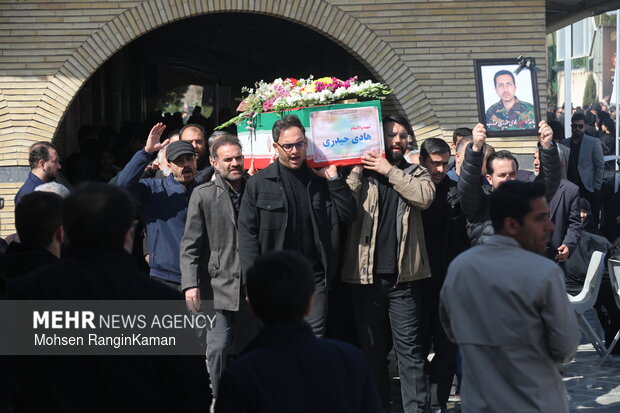 وداع با پیکر شهدای حملات صهیونی-آمریکایی