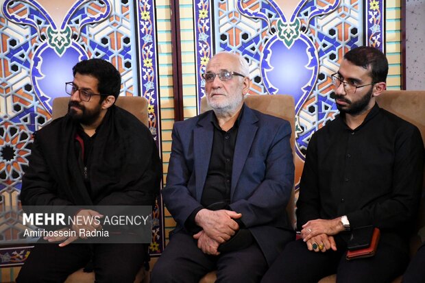 محفل ادبی امین به یاد رهبر شهید