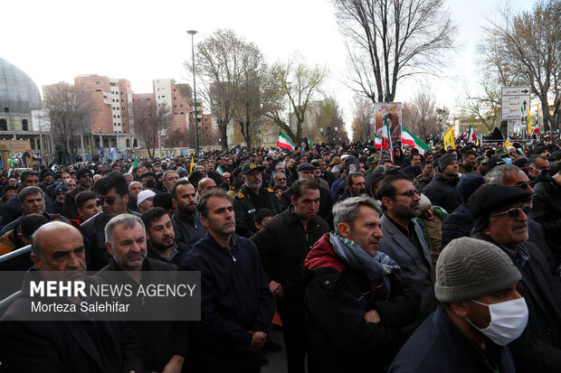 تشییع پیکر شهید «حمیدرضا انصاری اردلی» در شهرکرد