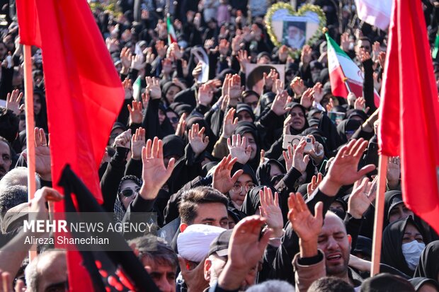 تشییع پیکر مطهر ۴ شهید حمله آمریکایی - صهیونی در رشت