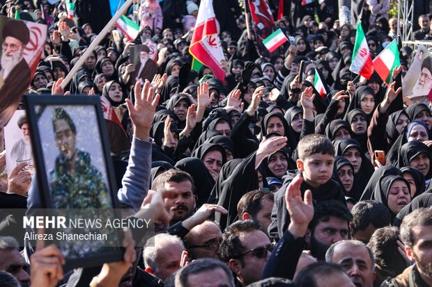 تشییع پیکر مطهر ۴ شهید حمله آمریکایی - صهیونی در رشت