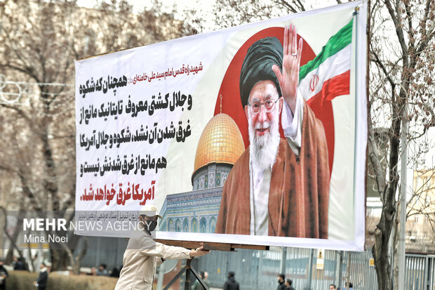 عزاداری دسته‌جات حسینی تبریز در سوگ رهبر شهید