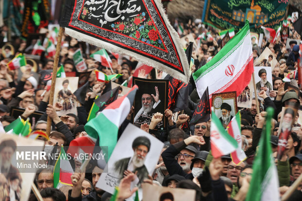 عزاداری دسته‌جات حسینی تبریز در سوگ رهبر شهید