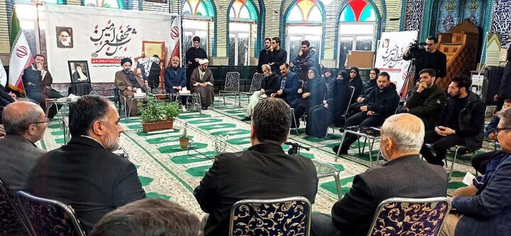 «محفل شعر امین»؛  لیلة‌القدر شاعران آذربایجان غربی