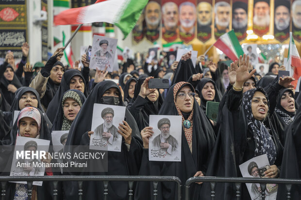 وداع با ۱۲ شهید حمله آمریکایی_صهیونیستی در قم