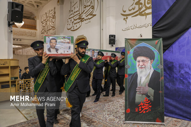 وداع با ۱۲ شهید حمله آمریکایی_صهیونیستی در قم