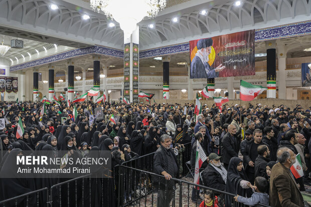 وداع با ۱۲ شهید حمله آمریکایی_صهیونیستی در قم