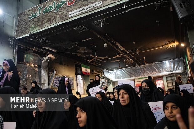 محفل شعر امین در گرگان