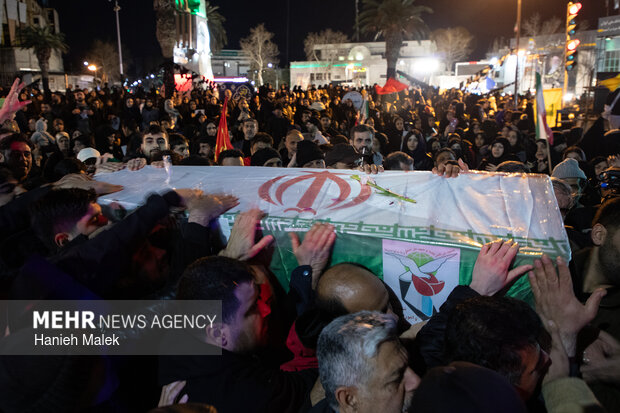 چهارمین شب اجتماع سوگواران شهادت امام خامنه‌ای در گرگان
