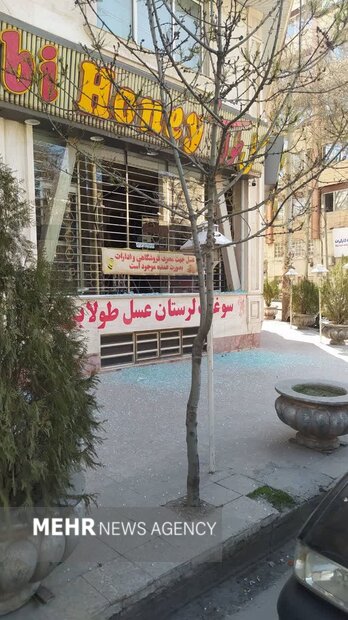 تصاویری از خسارت به مغازه‌های مردم خرم‌آباد در پی حملات دشمن