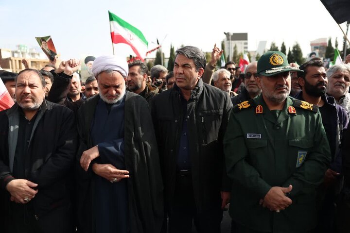 استاندار کرمان: حضور در صحنه مردم، مهم ترین عامل شکست دشمن است