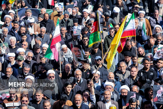 تشییع ۱۲ شهید حمله آمریکایی_صهیونیستی در قم