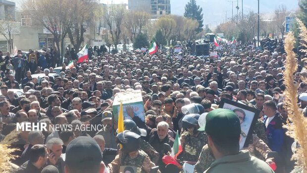 تشییع پیکر شهدا در شهرهای مختلف استان لرستان