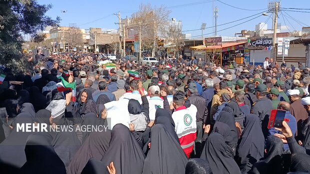 تشییع پیکر شهدا در شهرهای مختلف استان لرستان