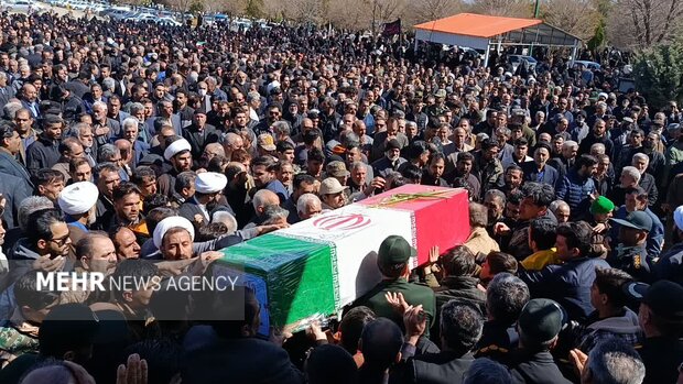 تشییع پیکر شهدا در شهرهای مختلف استان لرستان