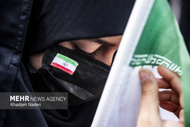 تشییع پیکر مطهر ۳۰ شهید اقتدار در اصفهان
