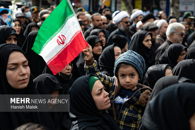 تشییع پیکر شهید «امیرعلی نیکنام‌راد» در گرگان