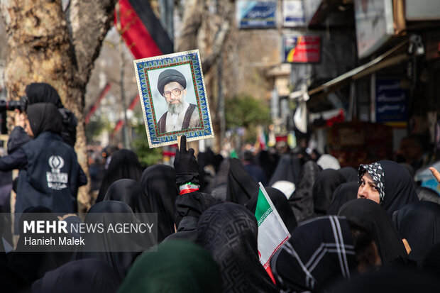 تشییع پیکر شهید «امیرعلی نیکنام‌راد» در گرگان