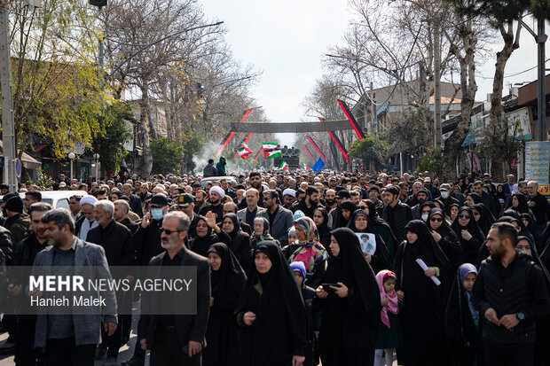 تشییع پیکر شهید «امیرعلی نیکنام‌راد» در گرگان