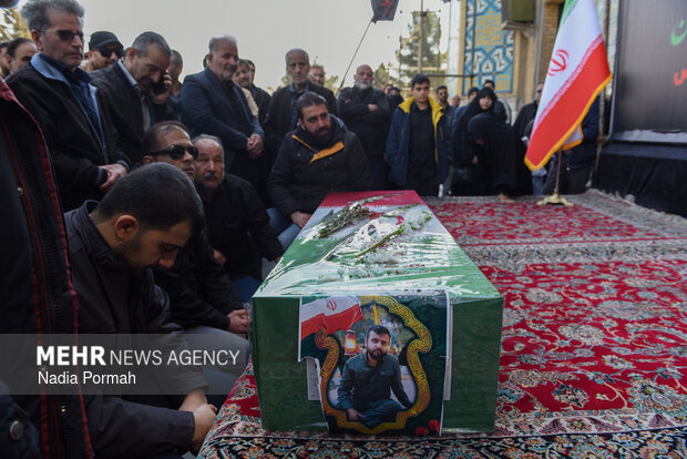 تشیع و خاکسپاری شهید «احمد دانشی کهن» در کرج