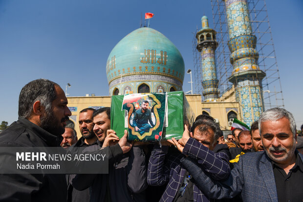 تشیع و خاکسپاری شهید «احمد دانشی کهن» در کرج