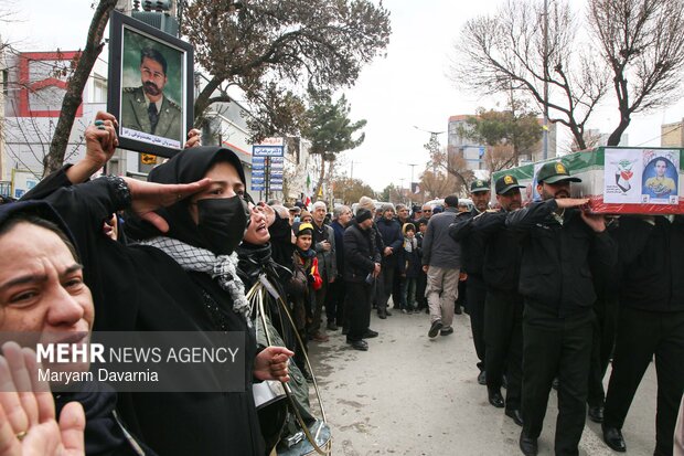 تشییع پیکر سه تن از شهدای حملات آمریکایی و صهیونی در شیروان