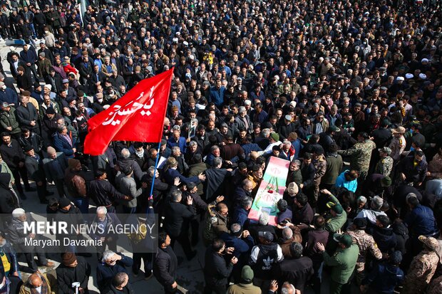 تشییع پیکر سه تن از شهدای حملات آمریکایی و صهیونی در شیروان