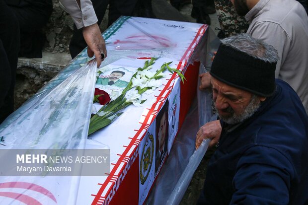 تشییع پیکر سه تن از شهدای حملات آمریکایی و صهیونی در شیروان