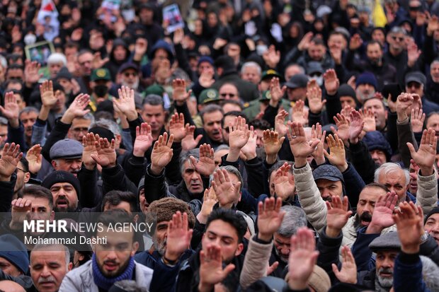 تشییع پیکر مطهر ۳ شهید حمله آمریکایی - صهیونی در اردبیل