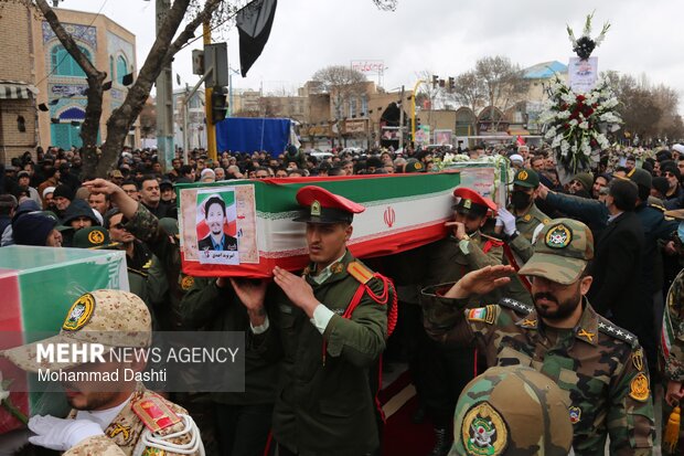 تشییع پیکر مطهر ۳ شهید حمله آمریکایی - صهیونی در اردبیل