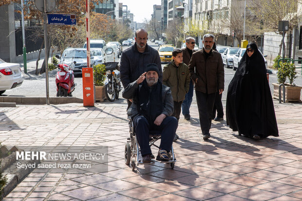 تجمع هنرمندان در وداع با رهبر شهید انقلاب