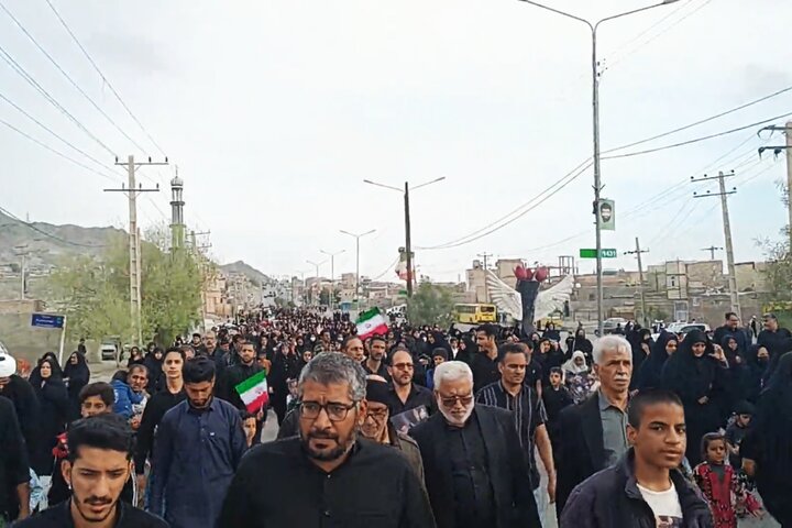 راهپیمایی کیلومتری مردم «زاهدان» در سوگ «رهبر شهید»
