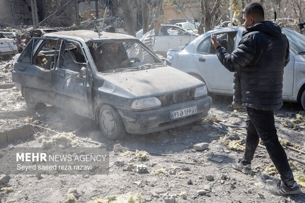 تجاوز آمریکایی_صهیونیستی به استادیوم بعثت تهران