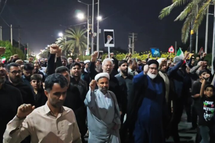 اجتماع مردم «چابهار» در سوگ رهبر شهید