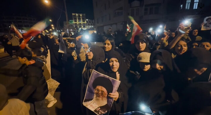 تجدید میثاق مردم ماکو با رهبری و انقلاب در میدان