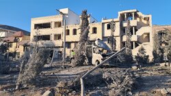 اسکان موقت ساکنان واحدهای آسیب دیده در جنگ توسط شهرداری شیراز