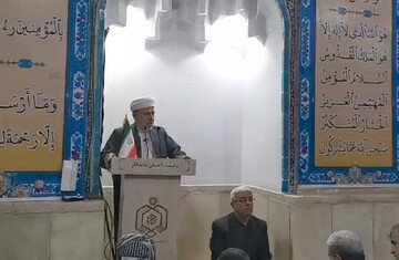 امام جمعه موقت سنندج: ملت ایران با استقامت از شرایط سخت عبور می‌کند