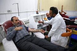 استقرار تیم سیار انتقال خون در جوانرود برای اهدای خون