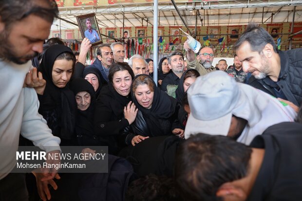 وداع با پیکر شهدای حملات صهیونی-آمریکایی
