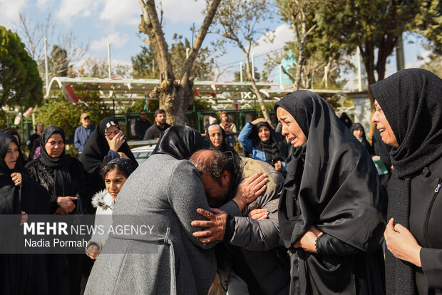 تشیع و خاکسپاری شهید «پرویز کریمی» در کرج