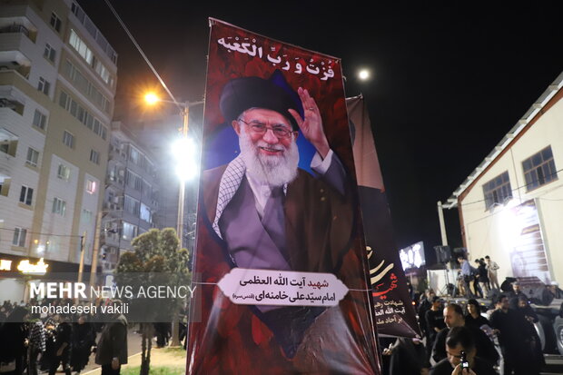 اجتماع مردم زاهدان در سوگ رهبر شهید