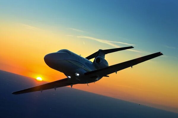 تعلیق پروازها در پی تشدید تنشهای منطقهای و سرگردانی دهها هزار مسافر تعلیق پروازها در پی تشدید تنشهای منطقهای و سرگردانی دهها هزار مسافر