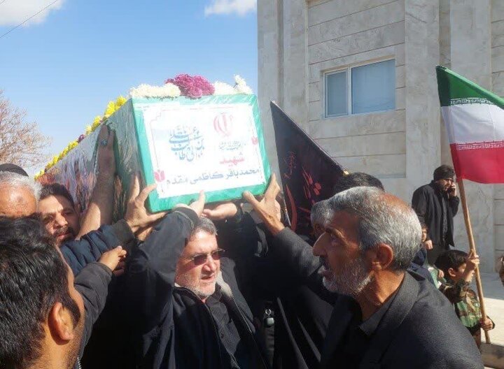 مراسم تشییع پیکر مطهر شهید «محمد باقر کاظمی مقدم بیدختی» در بیدخت